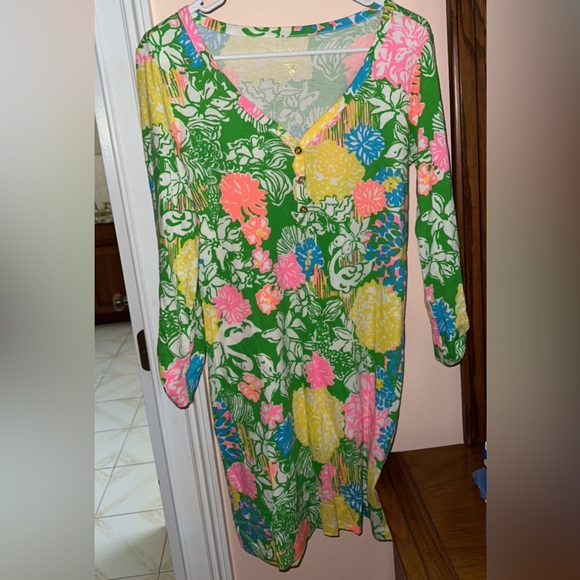 Bundle of 3 dresses: Lilly Pulitzer dresses! - Picture 2 of 3